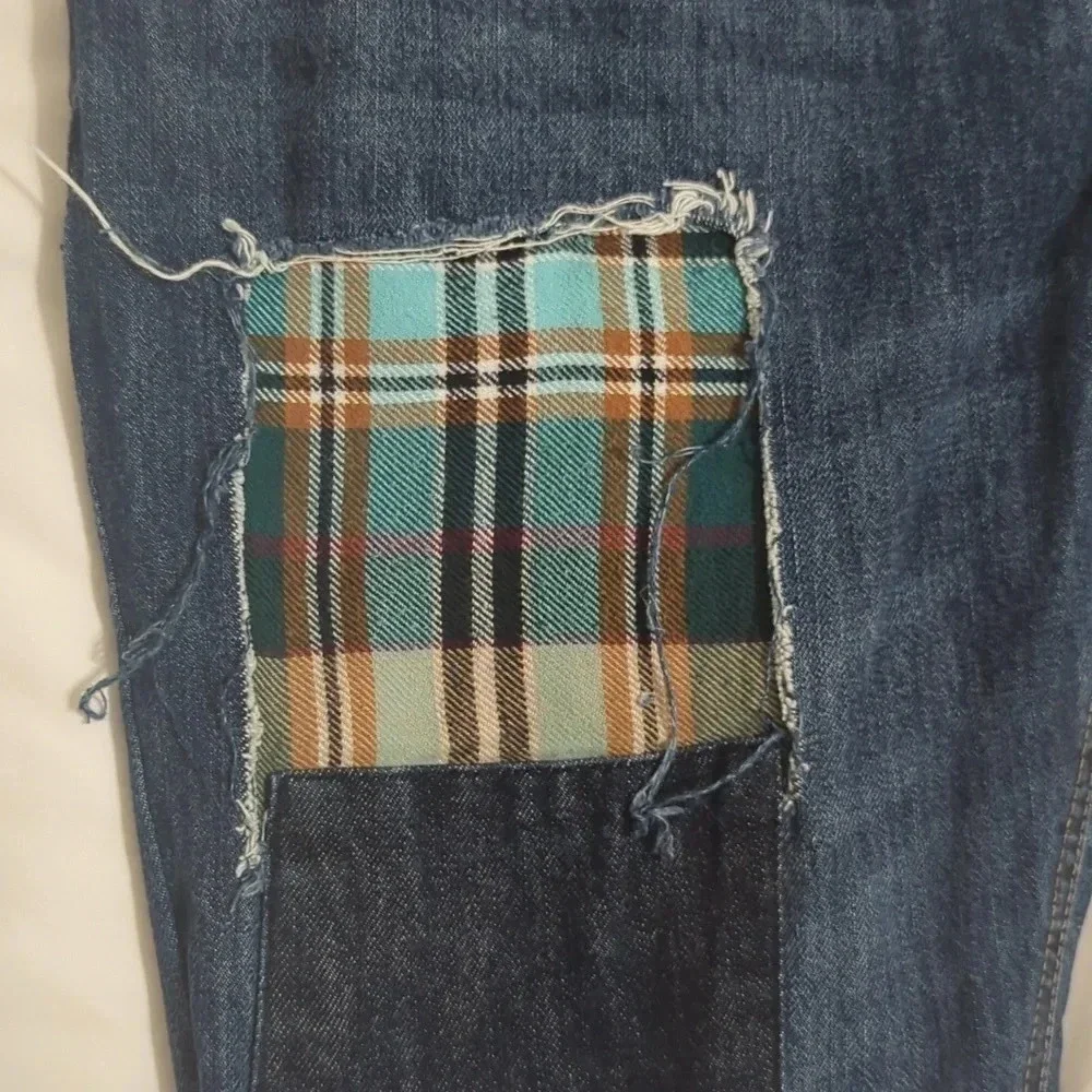 Sun+ Stone Men's Edgar Slim Fit Jeans, Color River Wash Size 34 - Picture 7 of 15